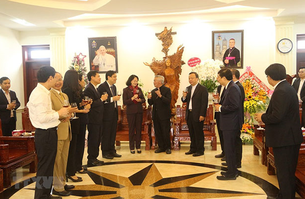 “CẢNH GIÁC TRƯỚC MỘT SỐ ÂM MƯU, THỦ ĐOẠN LỢI DỤNG VẤN ĐỀ TÔN GIÁO CHỐNG PHÁ ĐẢNG, NHÀ NƯỚC CỦA CÁC THẾ LỰC THÙ ĐỊCH HIỆN NAY”
